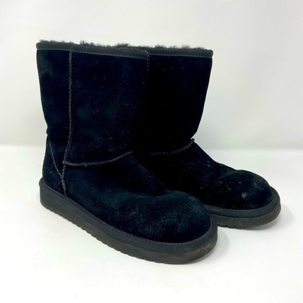 Kookaburra By Ugg Classic Short Black Boots Size5